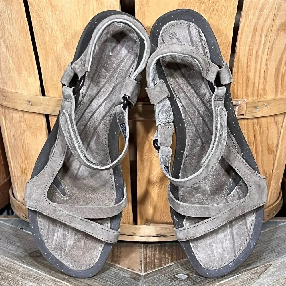 Teva Cabrillo Tan Brown Leather Strappy Adjustable Wedge Sandals Womens Size 9